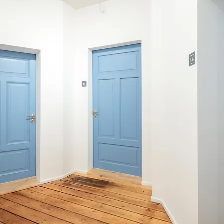 Privatunterkunft Künstlerzimmer In Der Häselburg - Romantische